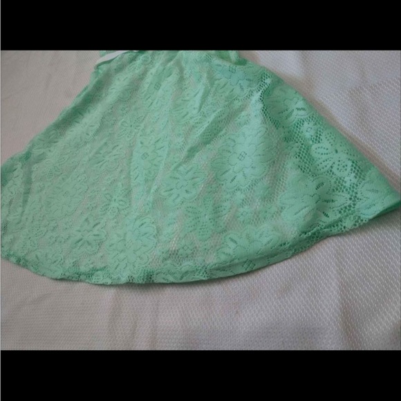 Girls size 8 George mint green crochet lace dress perfect spring easter dress - Picture 2 of 6